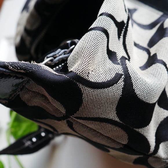 SOLD Shabby Chic Coach Signature Stripe Hobo Bag - Picture 7 of 12